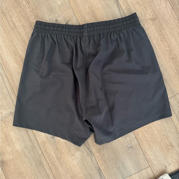 LSKD Short - Picture 2 of 3